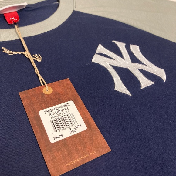 New York Yankees Team Captain Tee by Mitchell & Ness. - Picture 6 of 8